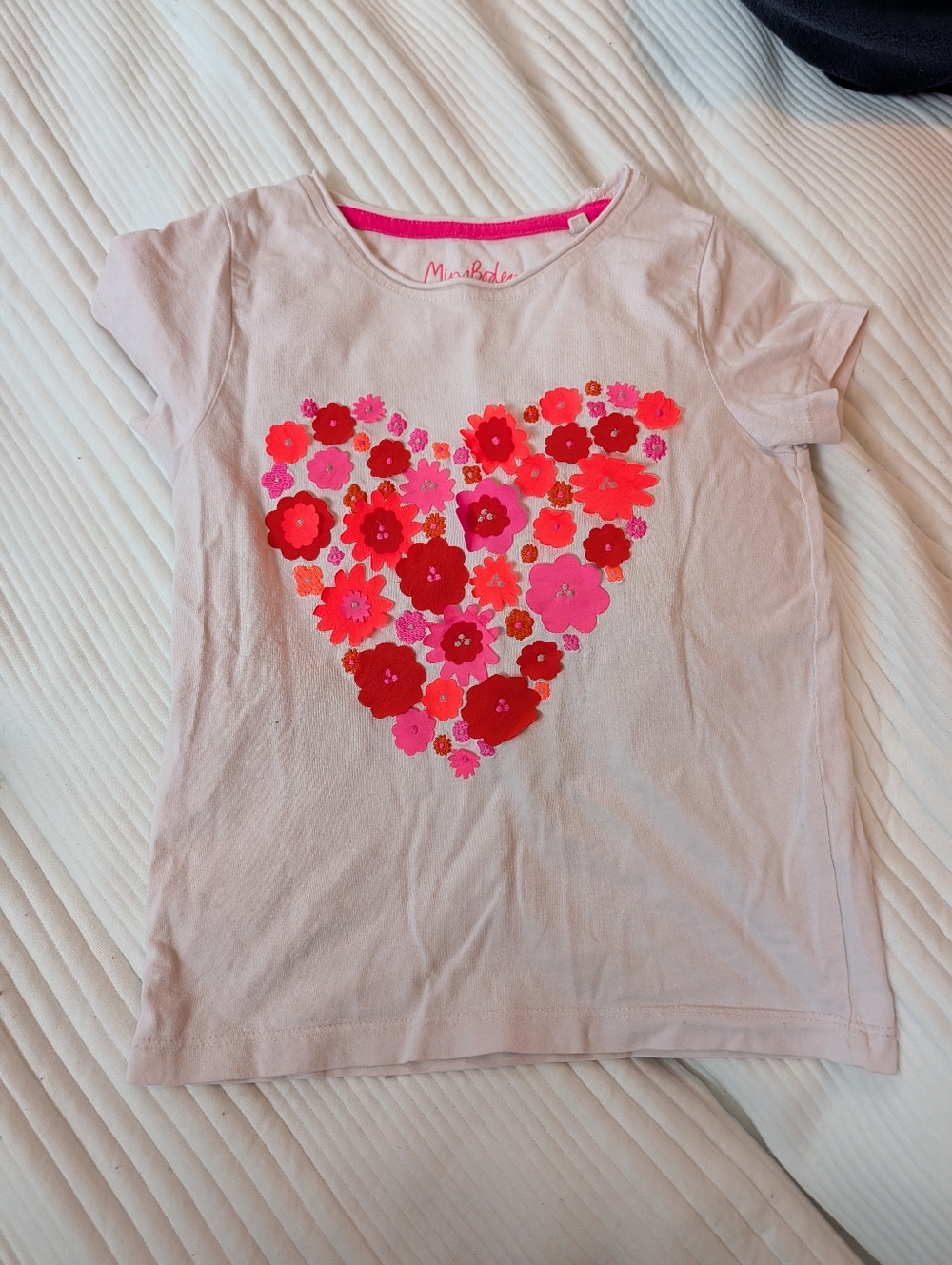 Mini Boden Light Pink Tee with Red and Hot Pink Floral Heart